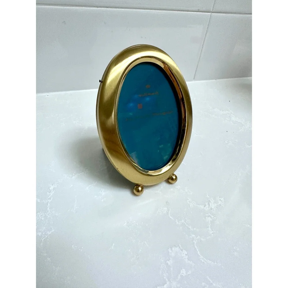 Vintage Hallmark Gold Oval Photo Frame Standing Ball Feet 2.5x3.5 Tabletop Decor